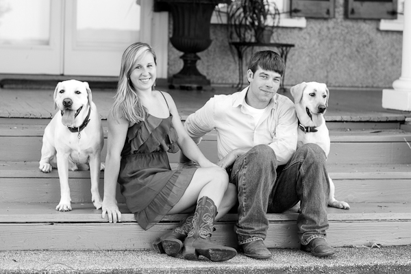 VA engagement session, pets welcome