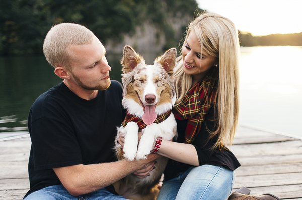 © Erin Morrison Photography | ideas for including dog in engagement photos, couple + dog pictures at lake
