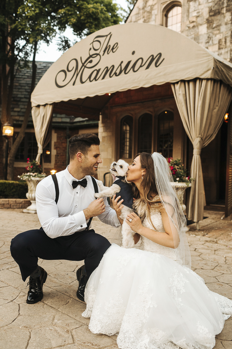 Ways to include dogs in weddngs ©Mioara Dragan Photography dog-friendly wedding