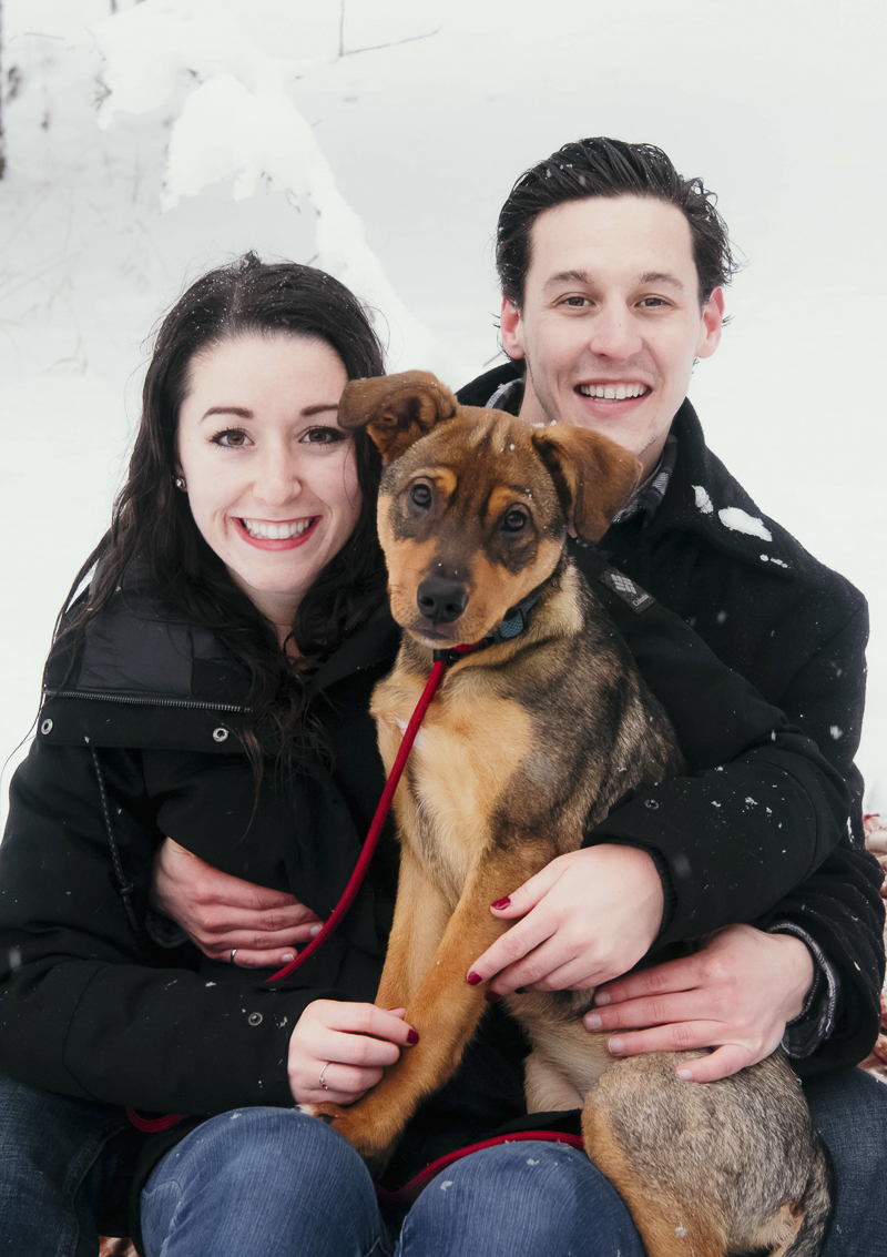 couple and their rescue pup, snowy family photos | ©Madison Robertson Photography, Kingston, ON