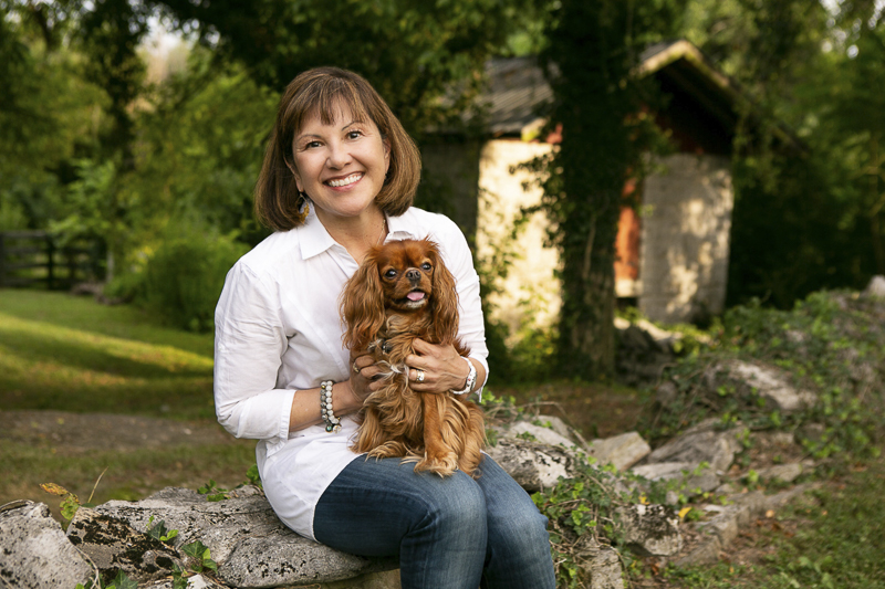outdoor portrait photography, woman and her dog, ©Mandy Whitley Photography, ideas for dog photography