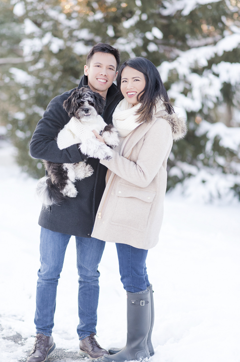 ©Rebecca Sigety Photography | winter engagement session, ways to include your dog in engagement photos