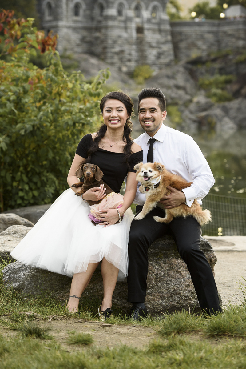 ©Guy Andrew Photography | couple and their dogs, Central Park engagement photos