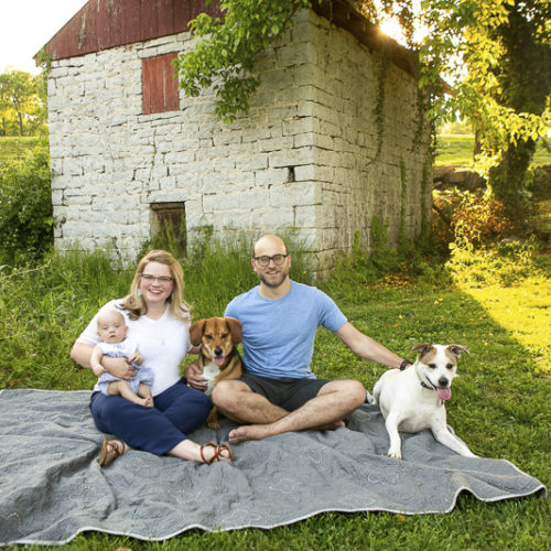 Dog-Friendly Family Photos in Nashville, Tennesee