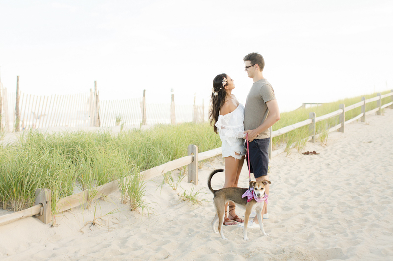 dog and her humans, lifestyle dog photography, ©Idalia Photography | Beach Haven, New Jersey