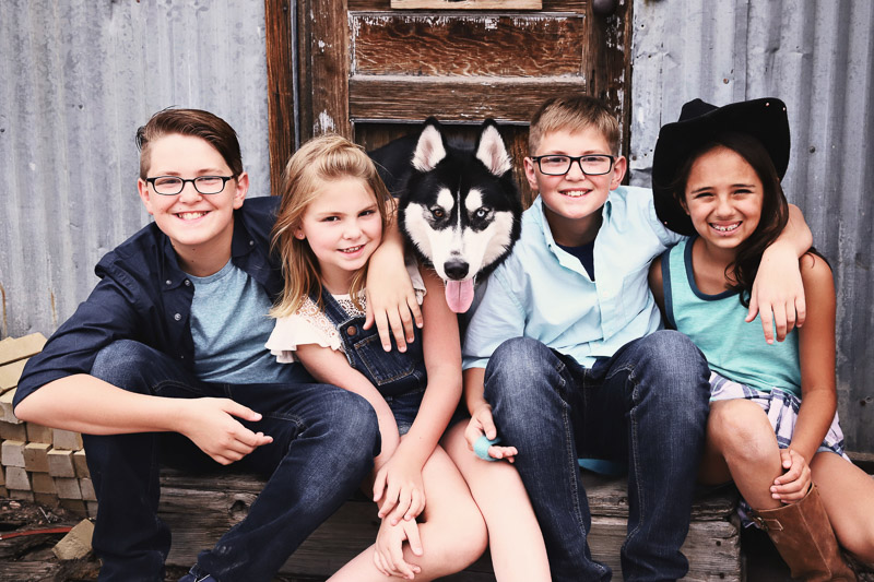 rustic family photos,kids and dog ©Sarah Jay Photography