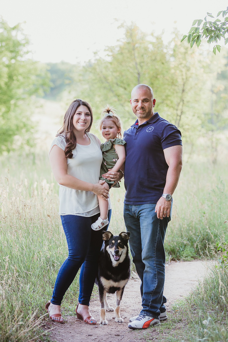summer family portraits with a dog, ©Good Morrow Photography | Arvada, CO