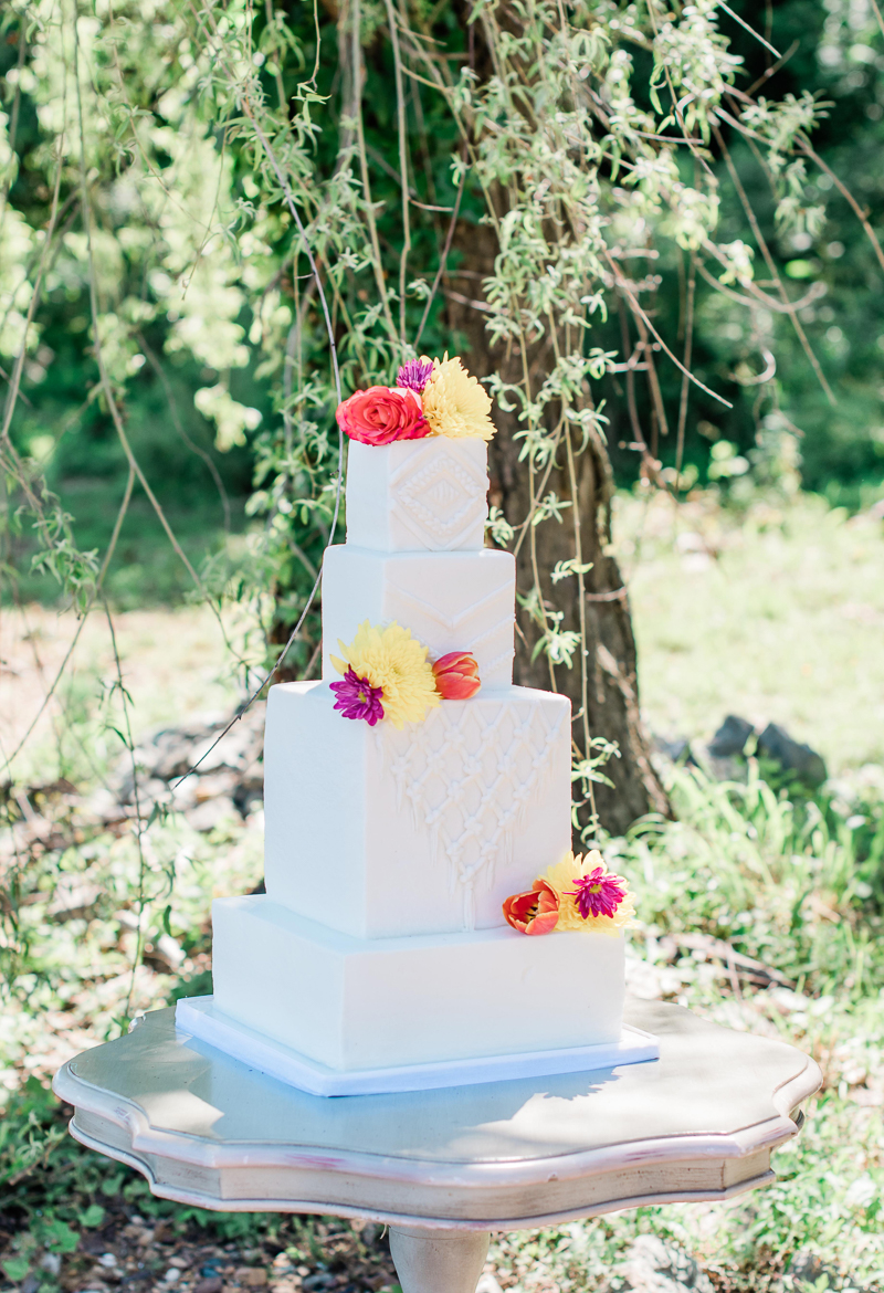 wedding cake for Boho styled photo session | ©Landrum Photography