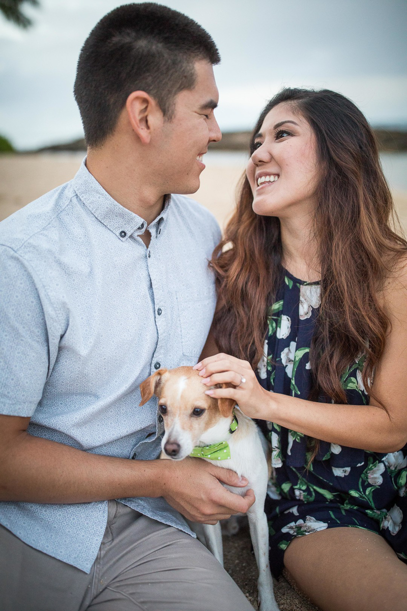 dog-friendly beach engagement session | VIVIDfotos, Waipahu, HI, wedding and engagement photographers