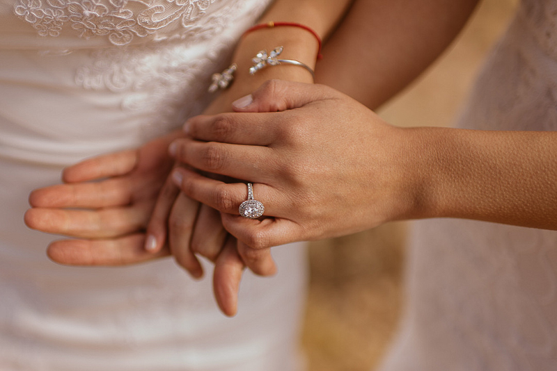 ring detail ideas, outdoor wedding | © Adventure Instead dog-friendly elopement photography