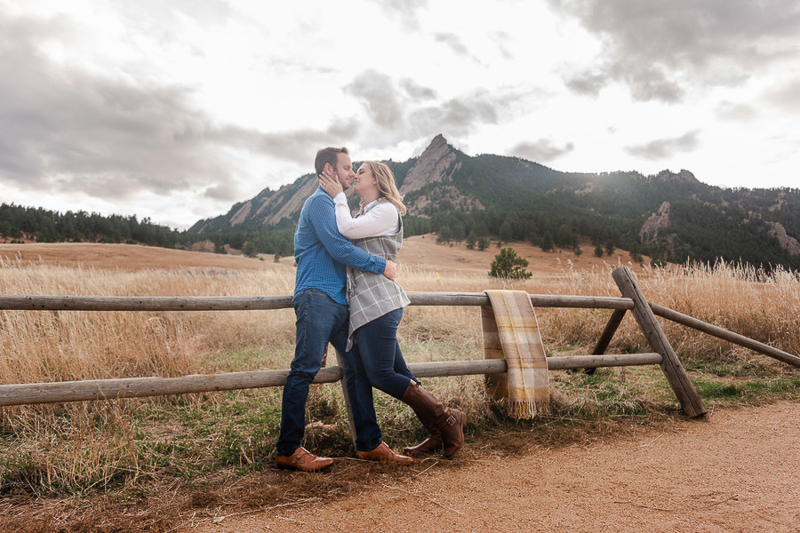 romantic portraits, Flatirons in background ©Nicole Andre Photography | dog friendly engagement photos