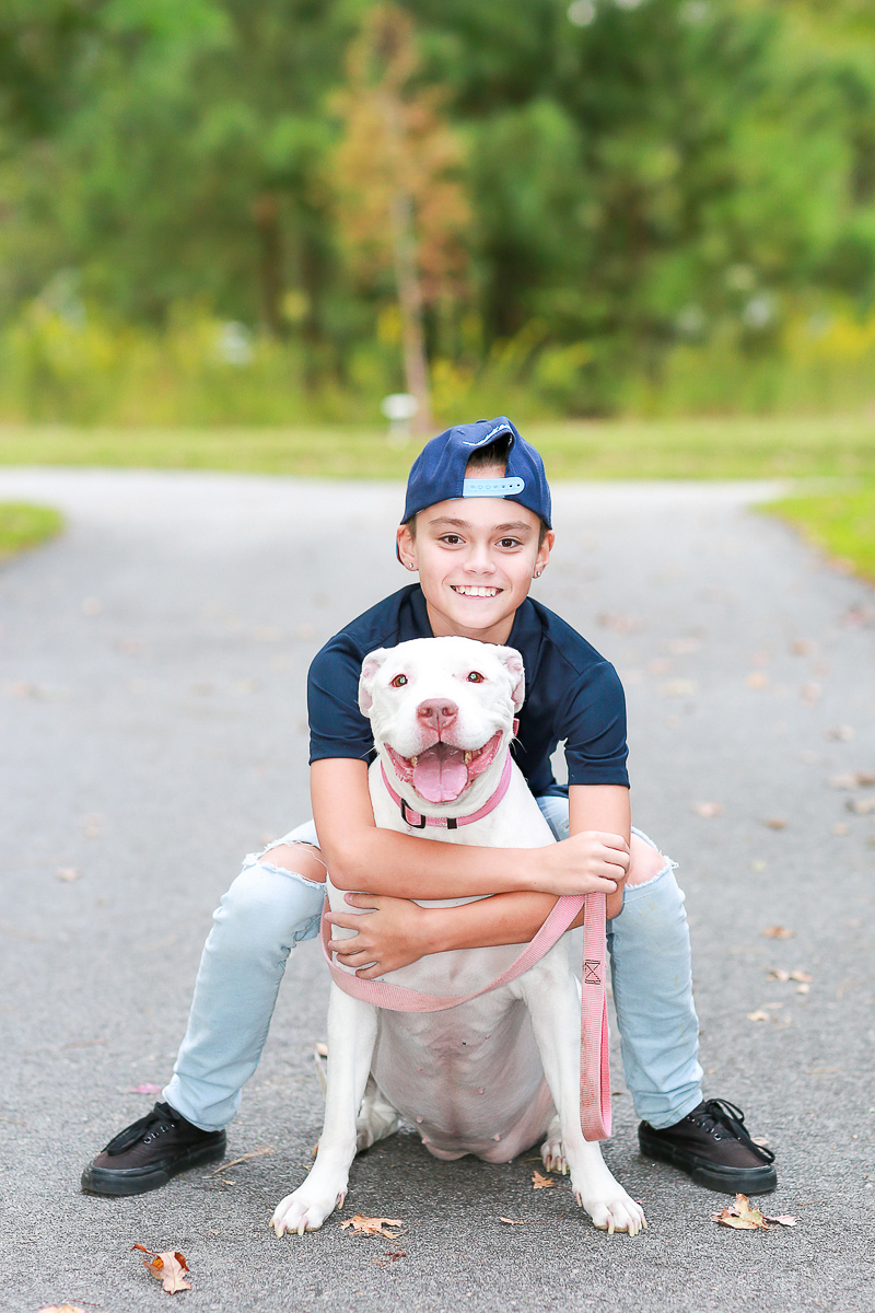boy and dog, kids and pets portraits | ©Fresh Look Photography