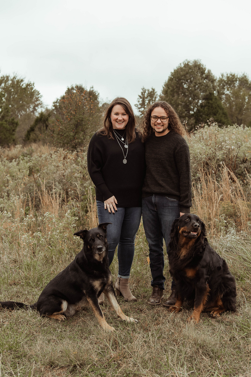 fall dog-friendly engagement session in field, Memphis, TN | ©Emily Swan Photography