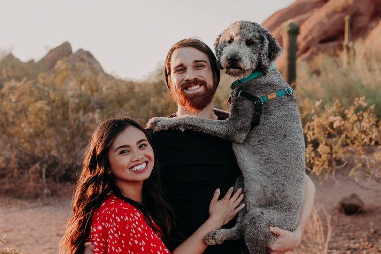 couple and their dog, Papago Park, ©Suzy Goodrick Photography